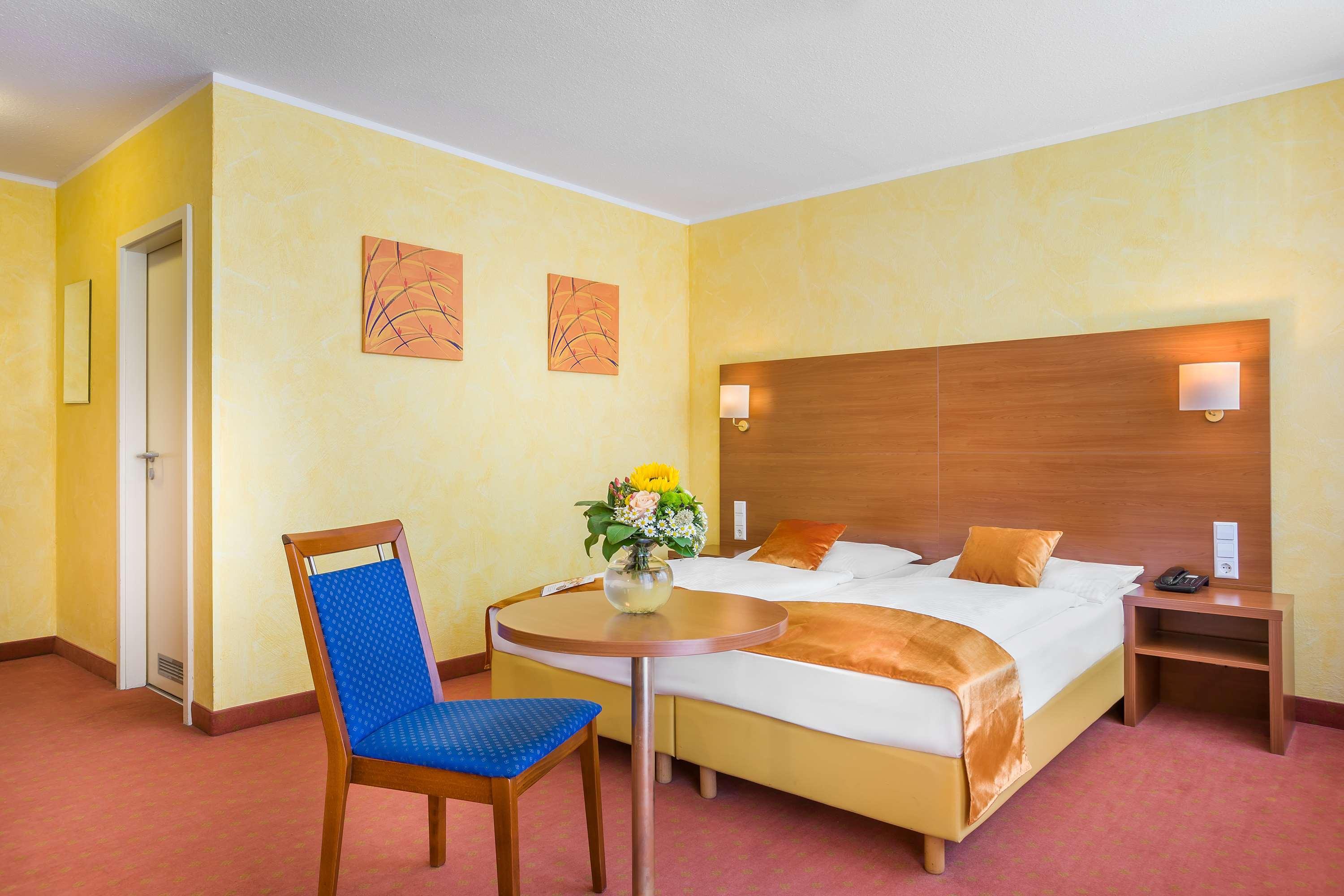Hotel Rega שטוטגרט מראה חיצוני תמונה