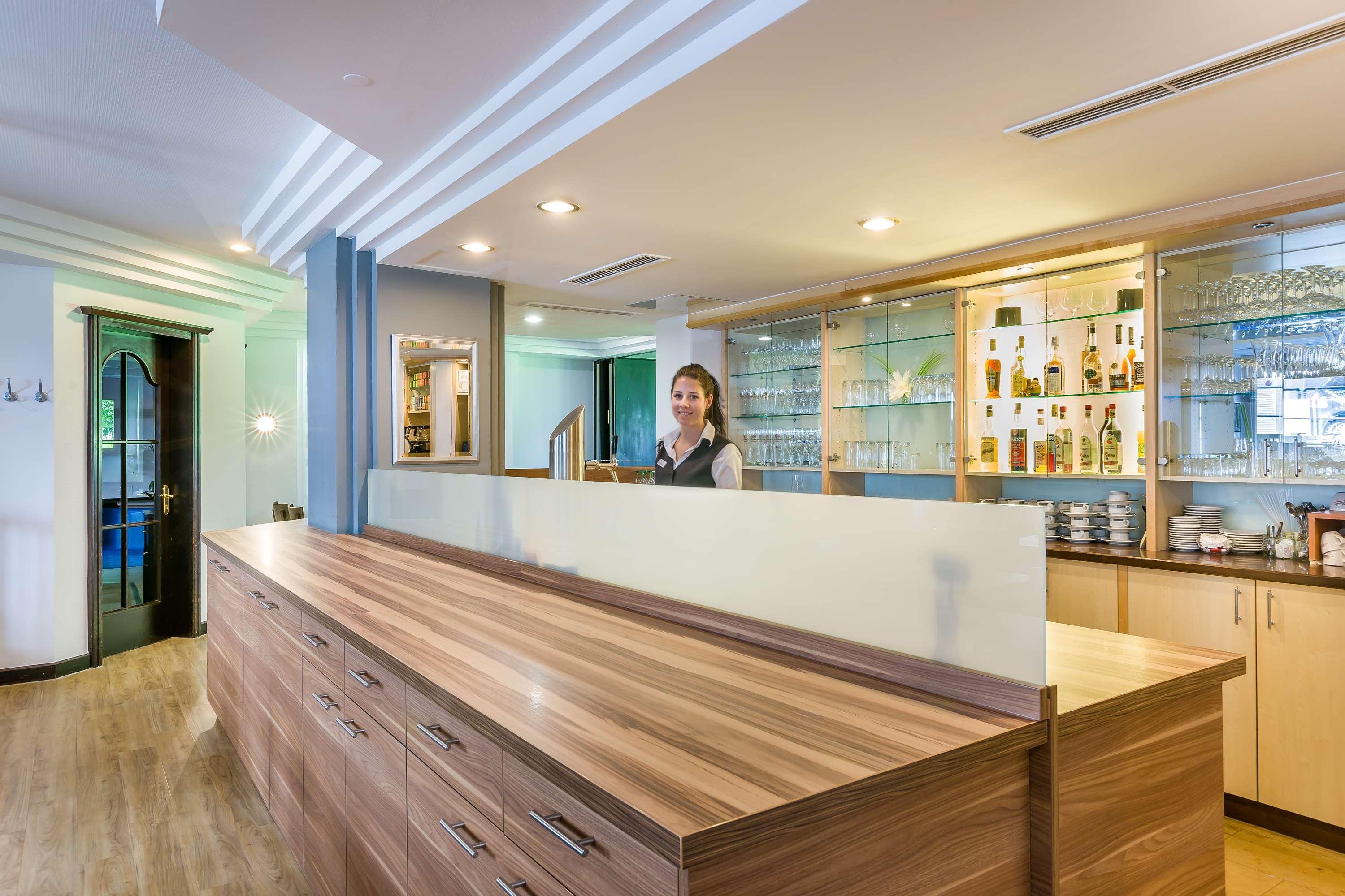Hotel Rega שטוטגרט מראה חיצוני תמונה