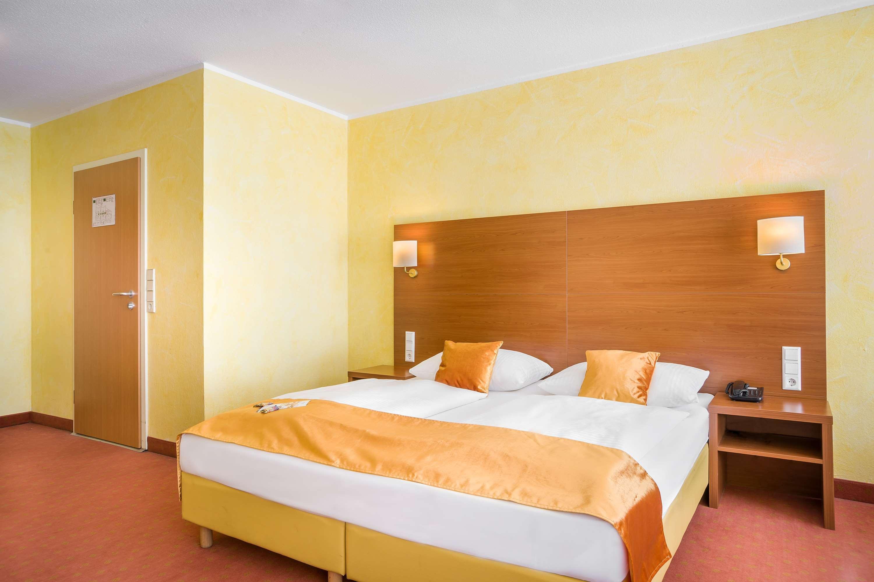 Hotel Rega שטוטגרט מראה חיצוני תמונה