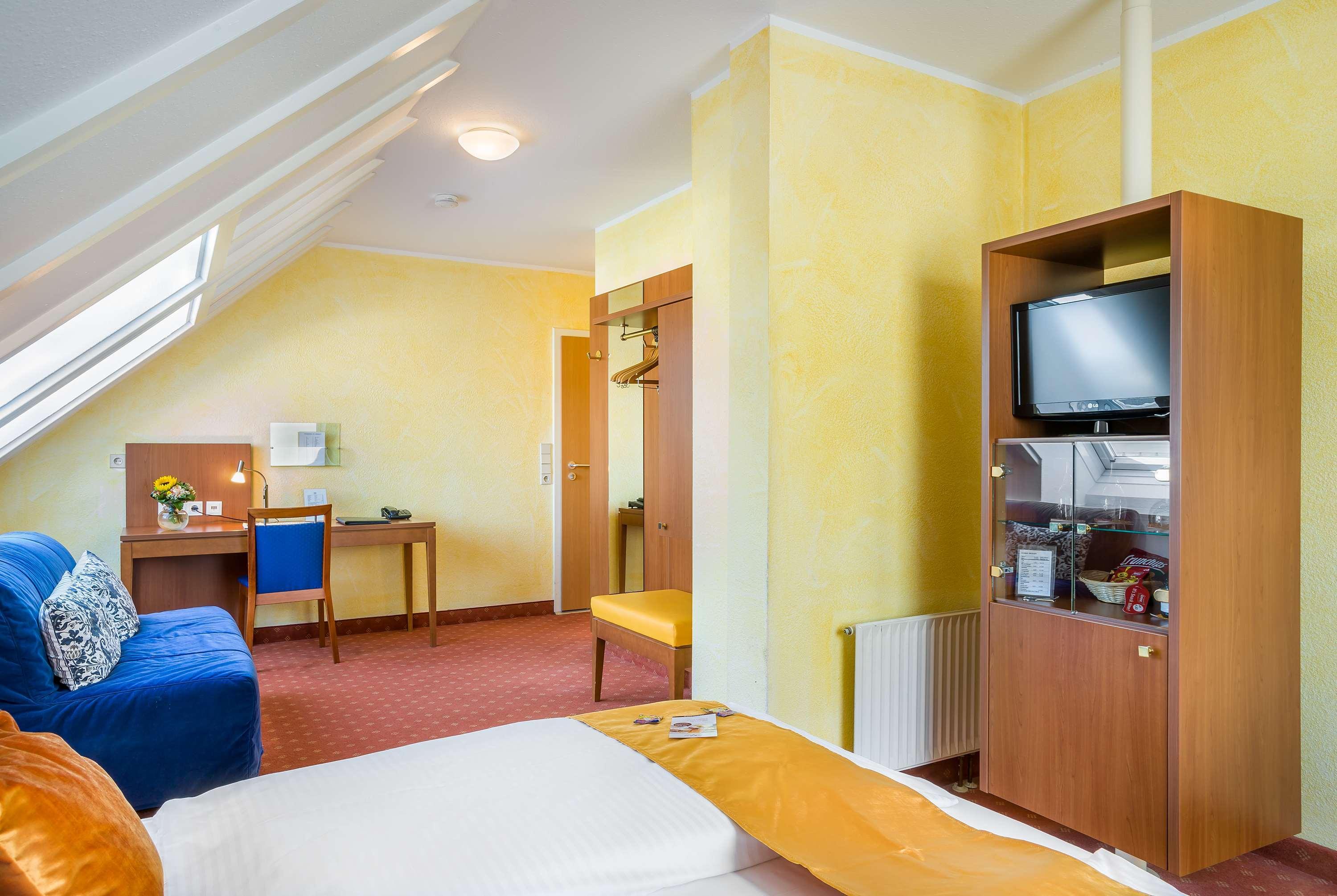 Hotel Rega שטוטגרט מראה חיצוני תמונה
