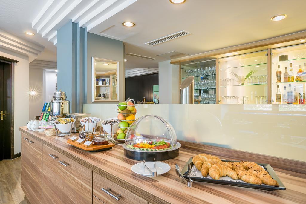 Hotel Rega שטוטגרט מראה חיצוני תמונה