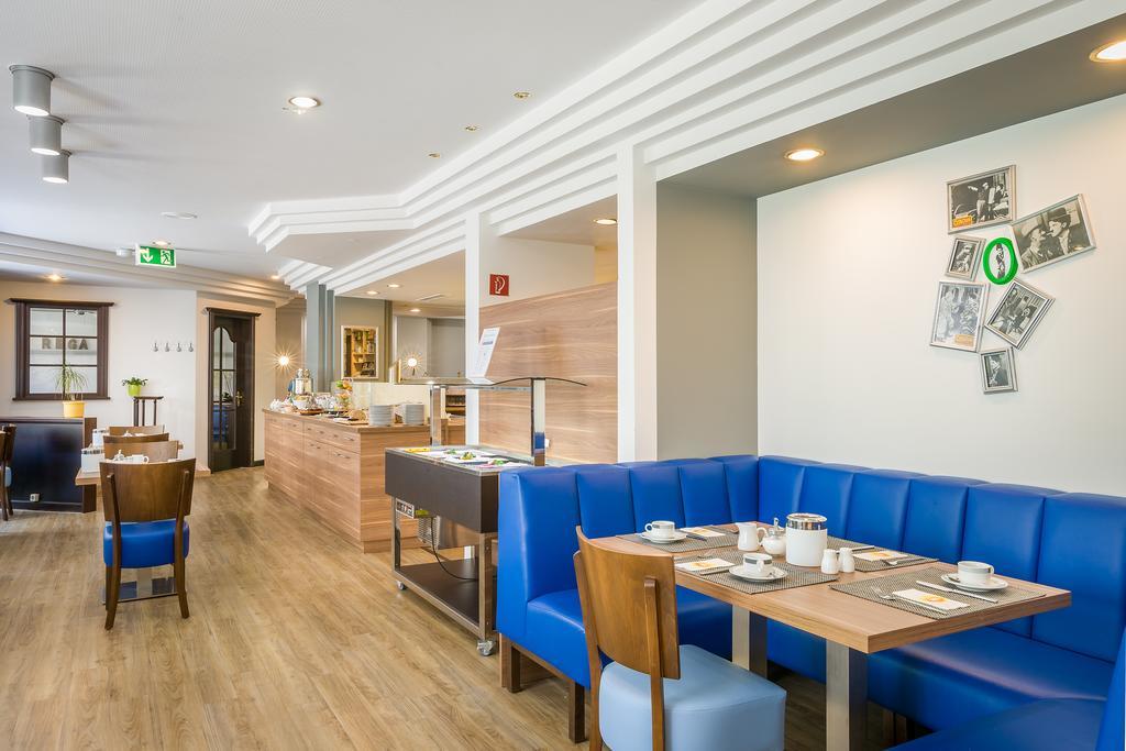 Hotel Rega שטוטגרט מראה חיצוני תמונה