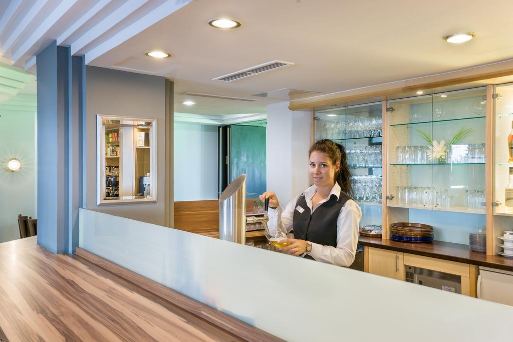 Hotel Rega שטוטגרט מראה חיצוני תמונה