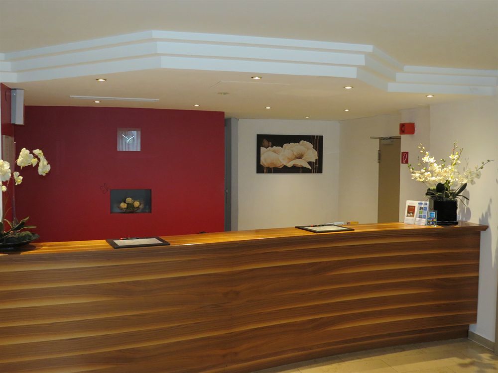 Hotel Rega שטוטגרט מראה חיצוני תמונה